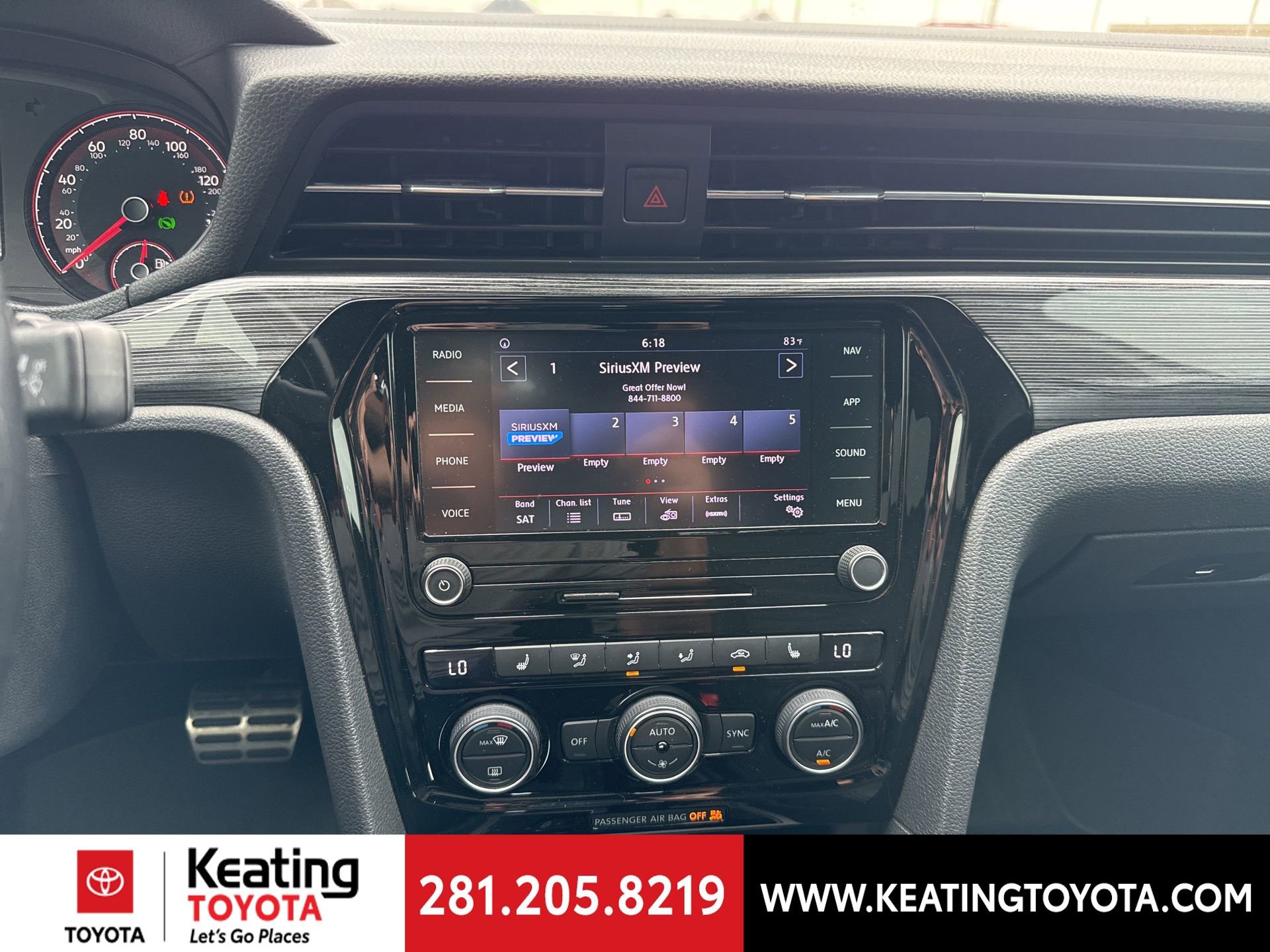 Used 2022 Volkswagen Passat 2.0T R-Line image 48