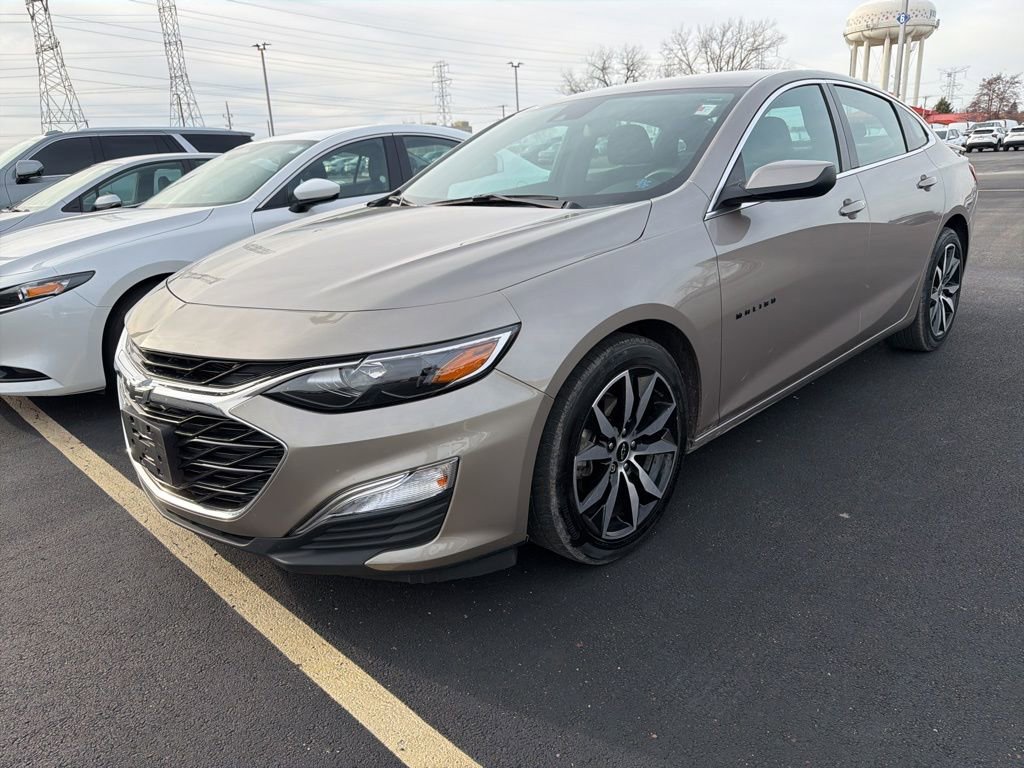 Used 2023 Chevrolet Malibu RS image 1