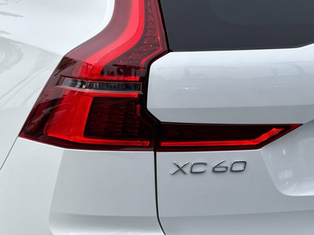 New 2026 Volvo XC60 T8 Plus w/ Protection Package Premier image 26
