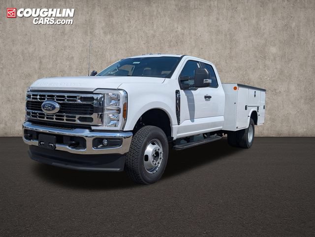 New 2026 Ford F350 XL w/ XL Chrome Package AWD/4WD image 3