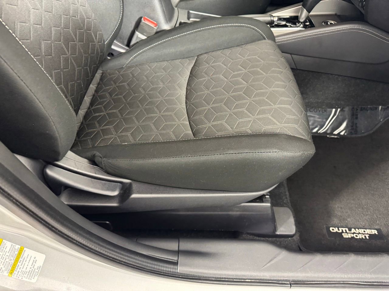 Used 2025 Mitsubishi Outlander Sport ES image 30