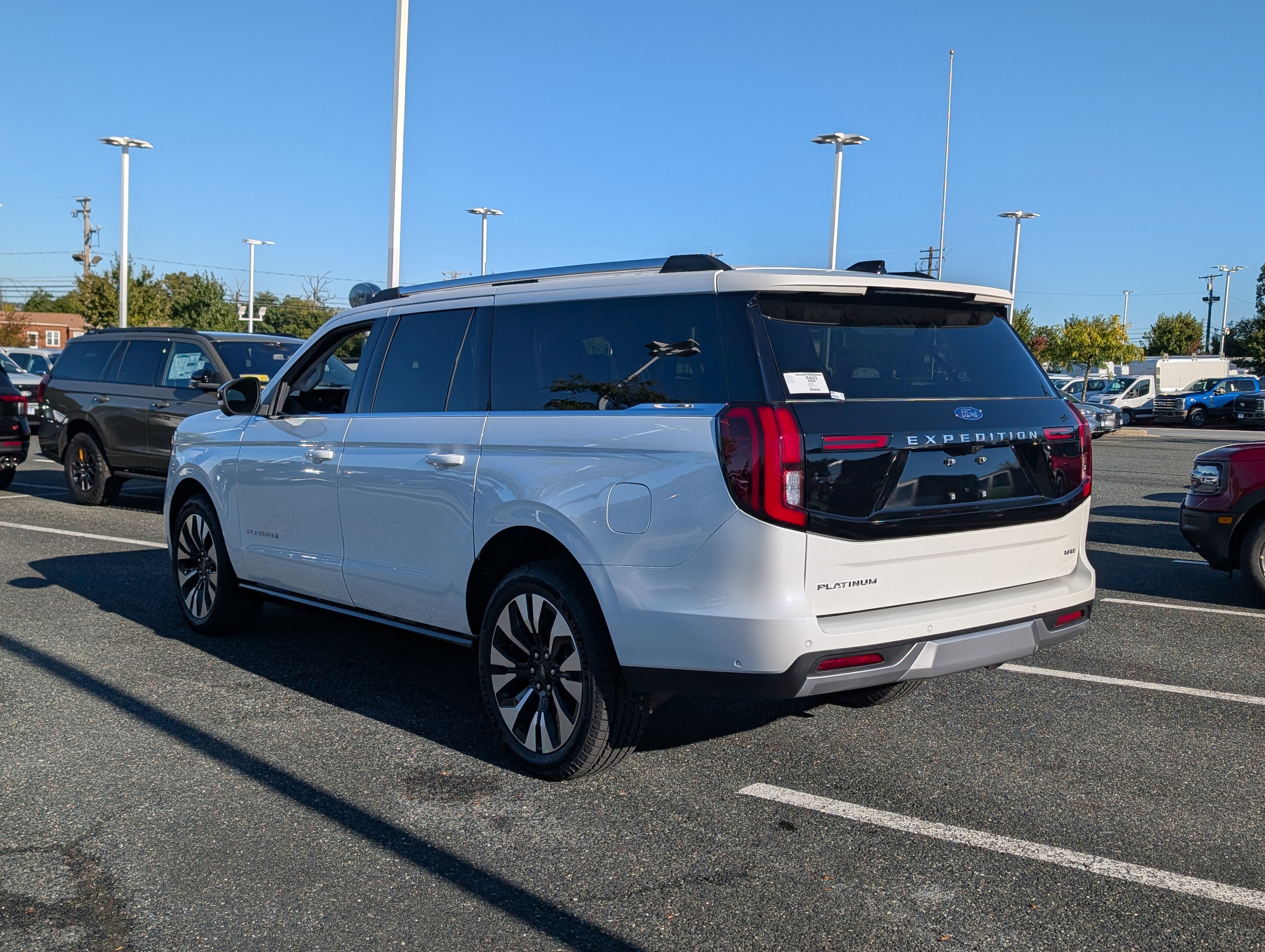 New 2025 Ford Expedition Max Platinum w/ Driver's Package image 3