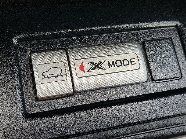 Used 2014 Subaru Forester 2.0XT Premium AWD/4WD image 22