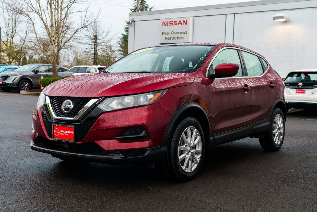 Used 2021 Nissan Rogue Sport S image 3
