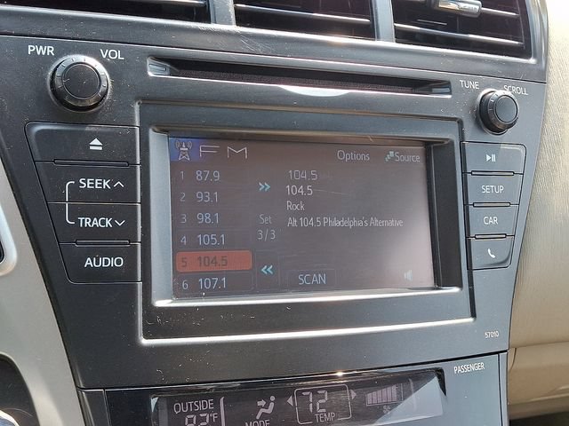 Used 2012 Toyota Prius V Two FWD image 22