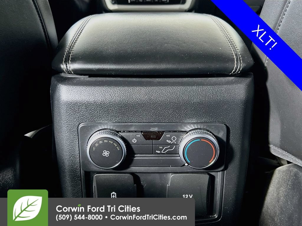 Used 2022 Ford Explorer XLT w/ Equipment Group 202A AWD/4WD image 29