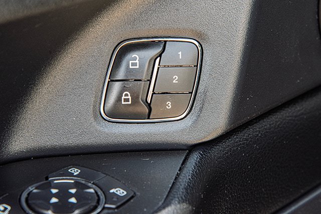 Used 2021 Ford Expedition Limited AWD/4WD image 23
