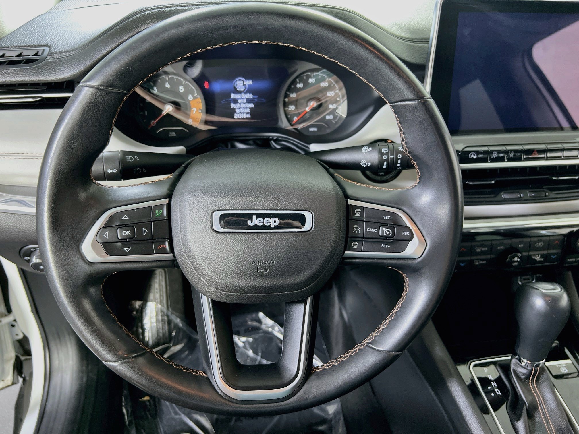 Used 2022 Jeep Compass Limited AWD/4WD image 11
