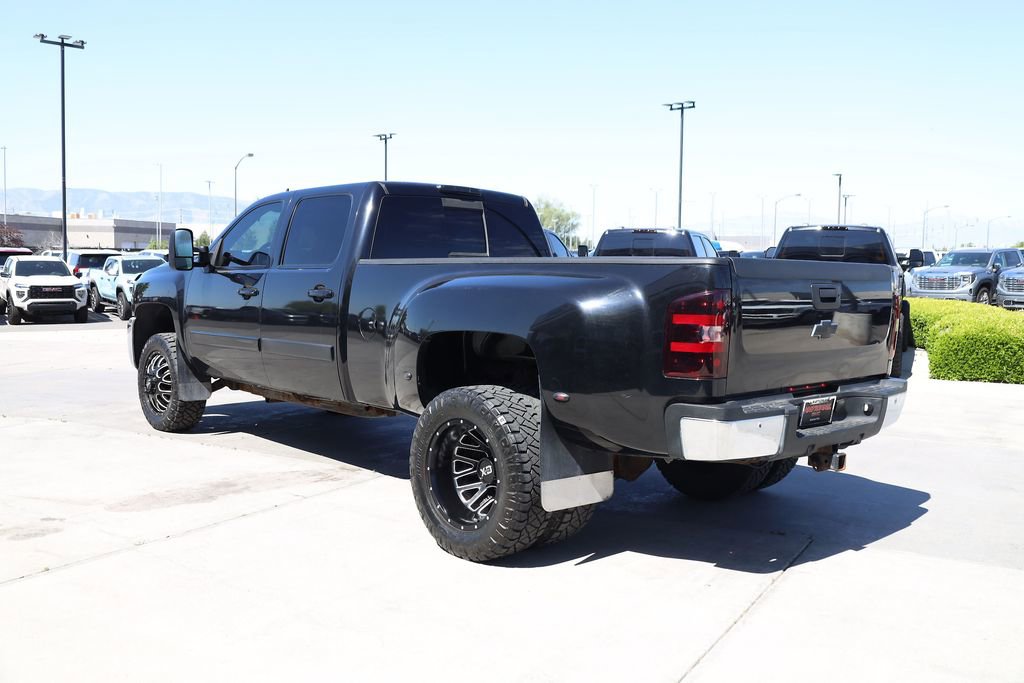 Used 2007 Chevrolet Silverado 3500 LTZ AWD/4WD image 4