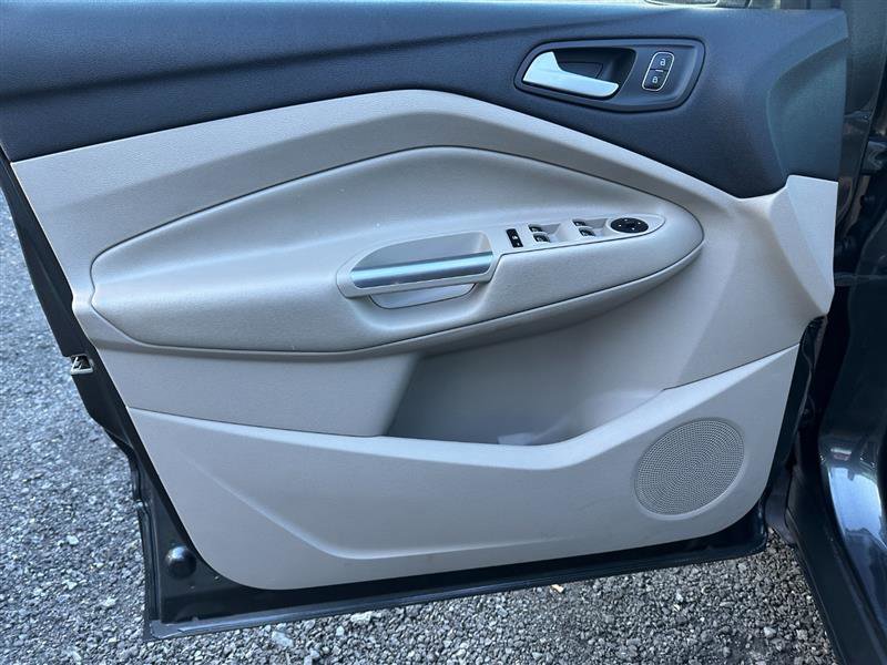 Used 2019 Ford Escape SEL image 27