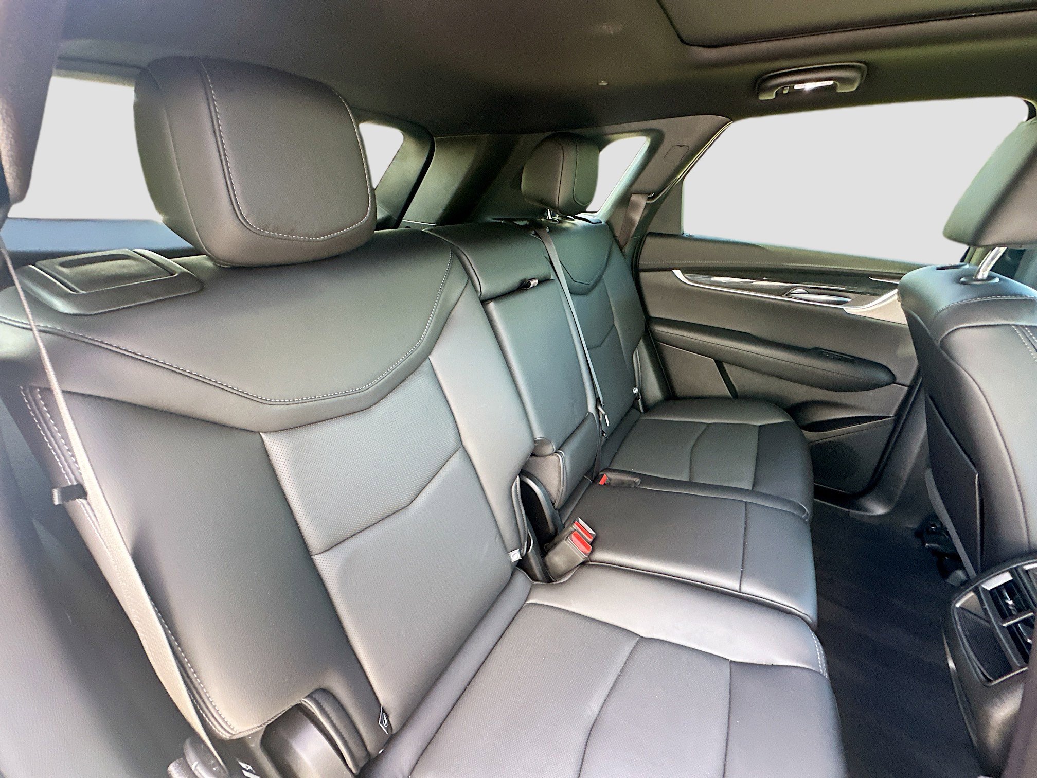 Used 2023 Cadillac XT5 Premium Luxury w/ Technology Package FWD image 27