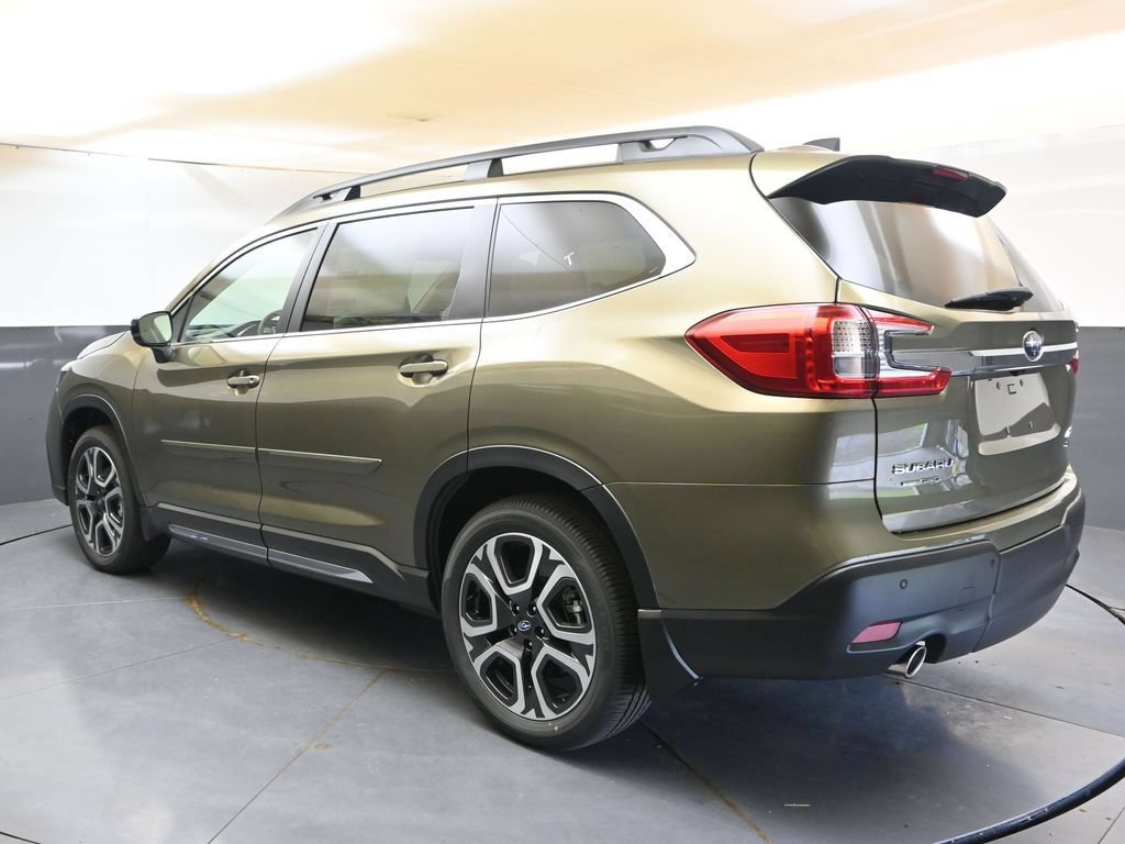 New 2026 Subaru Ascent Limited AWD/4WD image 3