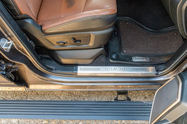 Used 2021 RAM 2500 Limited image 44