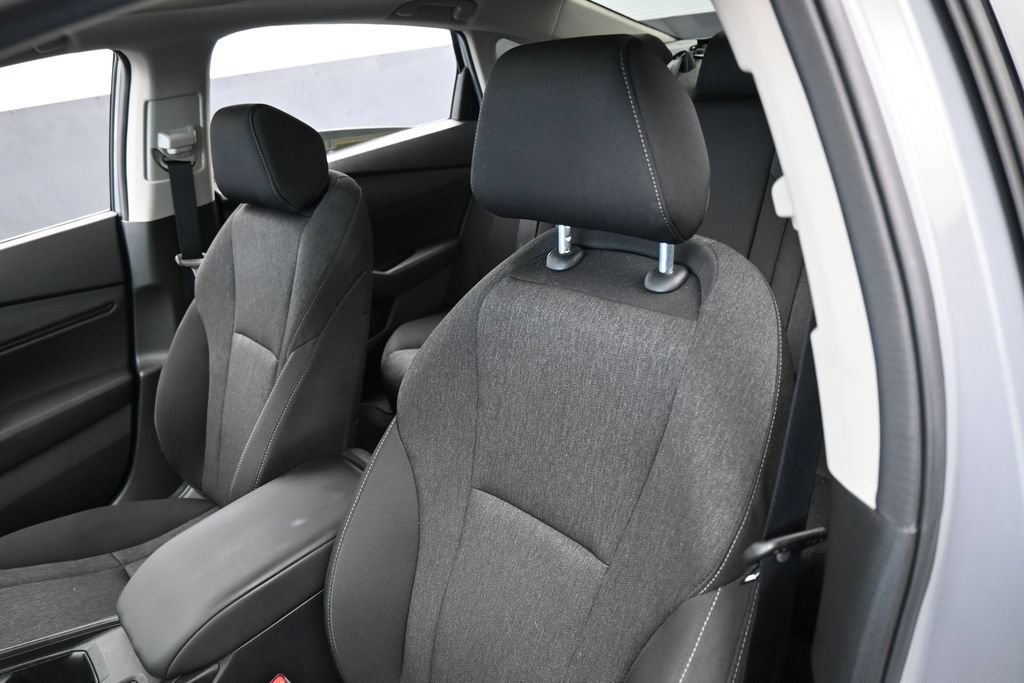 Used 2025 Honda Accord SE image 18