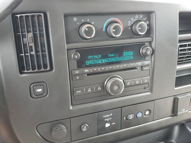 Used 2016 Chevrolet Express 2500 LS RWD image 21