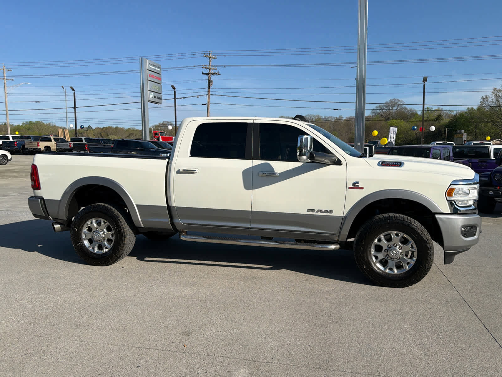Used 2021 RAM 2500 Laramie w/ Snow Chief Group AWD/4WD image 2