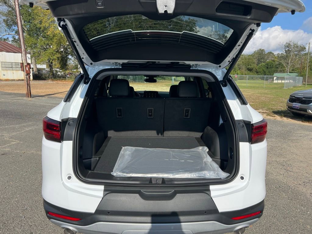 New 2026 Chevrolet Blazer LT image 7