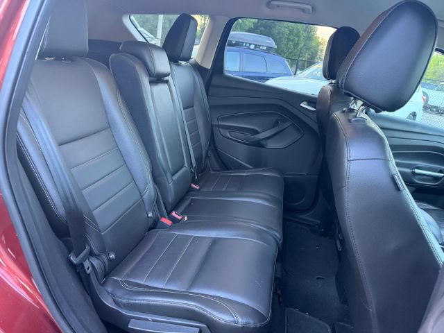 Used 2015 Ford Escape SE w/ Equipment Group 201A FWD image 10