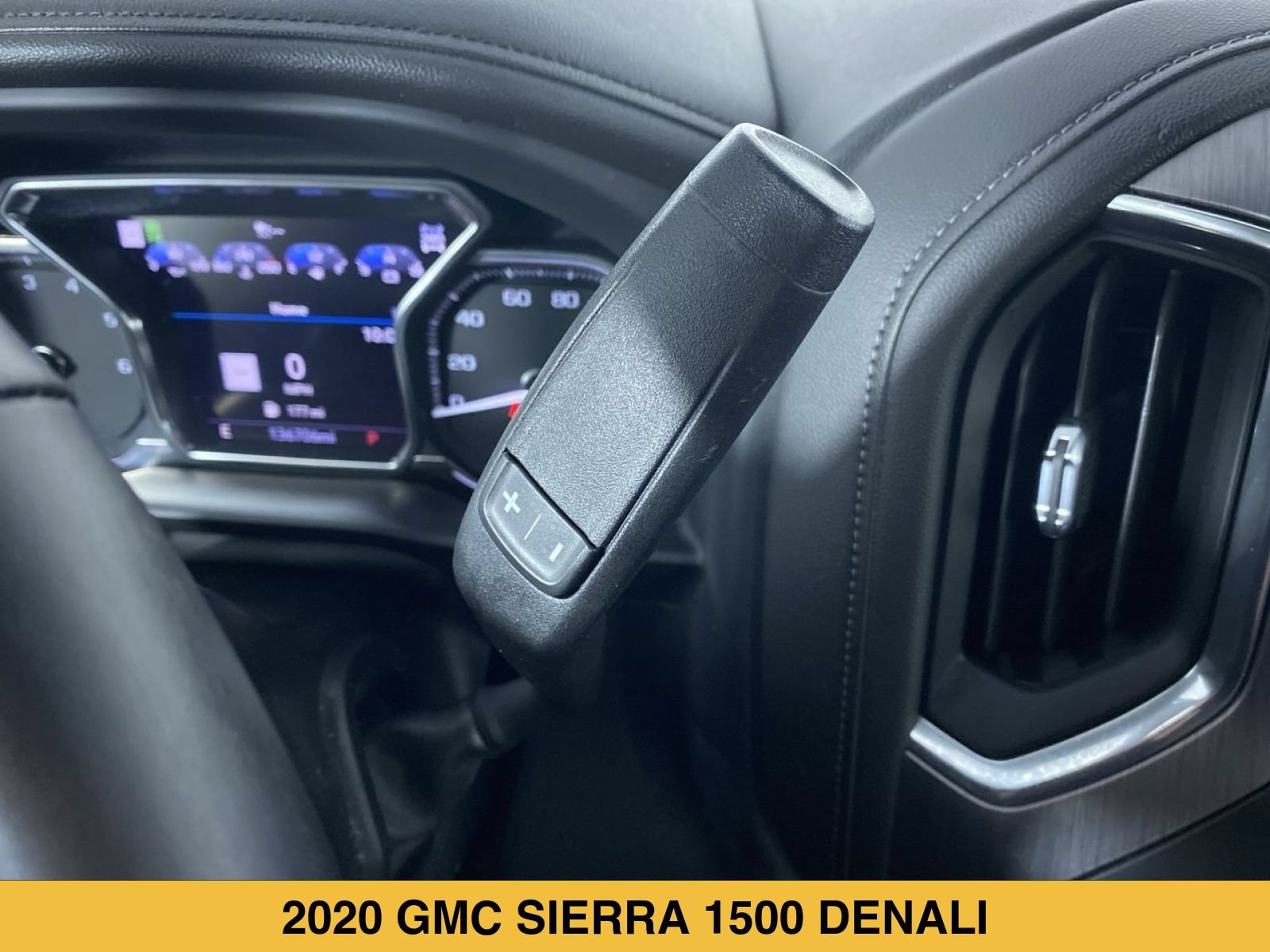 Certified 2020 GMC Sierra 1500 Denali w/ Denali Ultimate Package AWD/4WD image 8