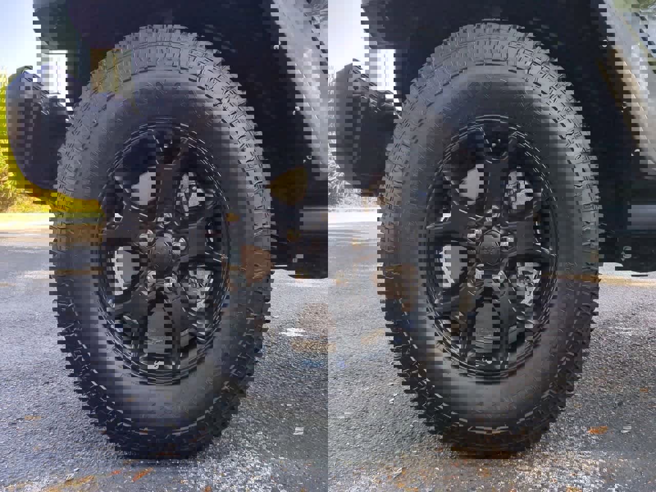 Certified 2022 Jeep Wrangler Willys image 14