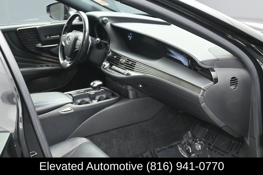 Used 2018 Lexus LS 500 AWD w/ Accessory Package (Z2) image 6
