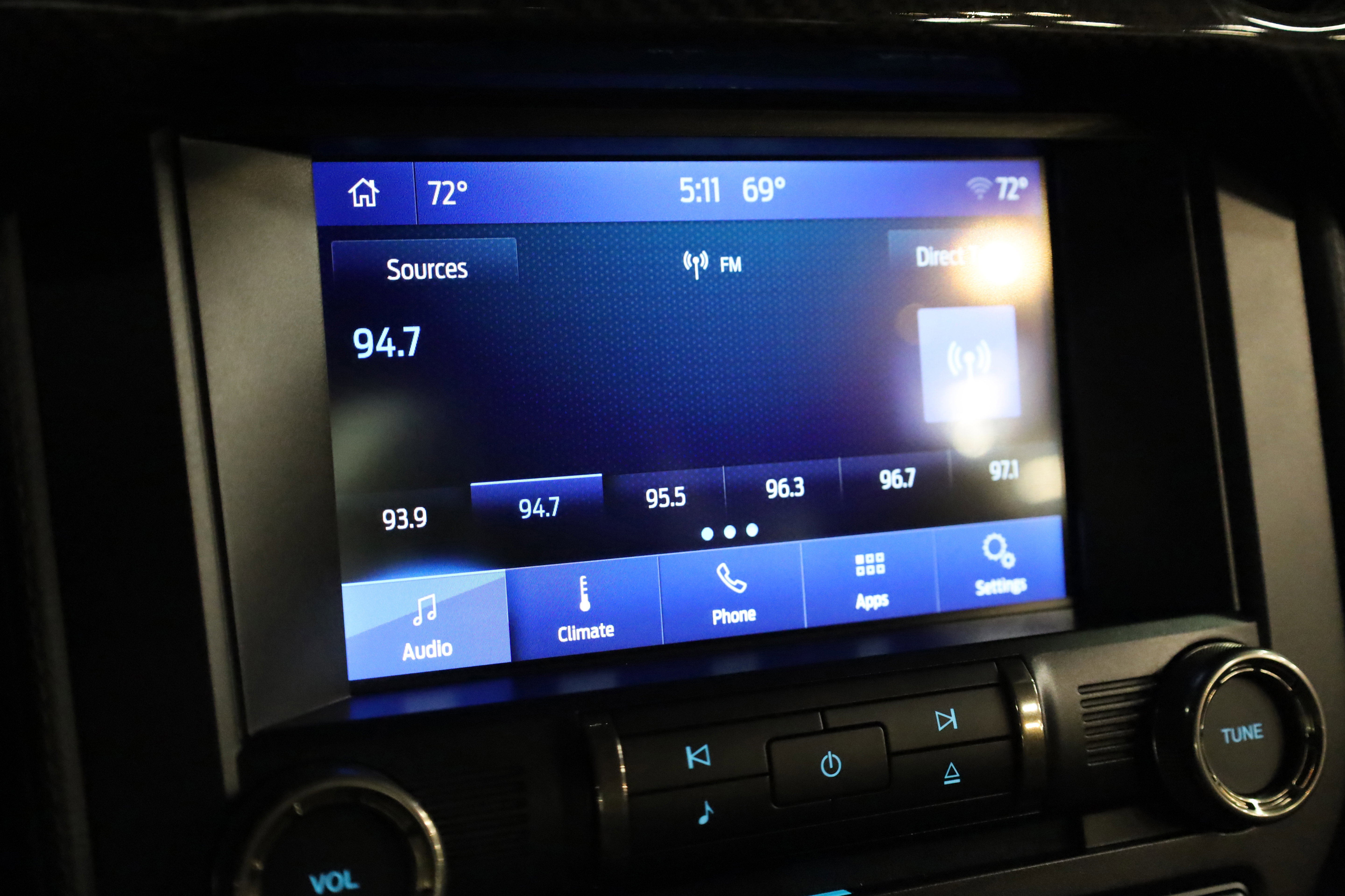 Used 2021 Ford Mustang Shelby GT500 w/ Carbon Fiber Track Pack image 29