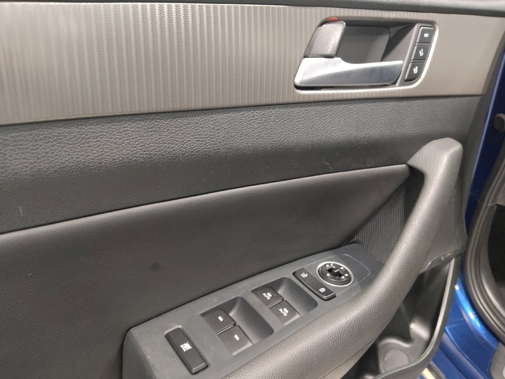 Used 2018 Hyundai Sonata Limited image 27