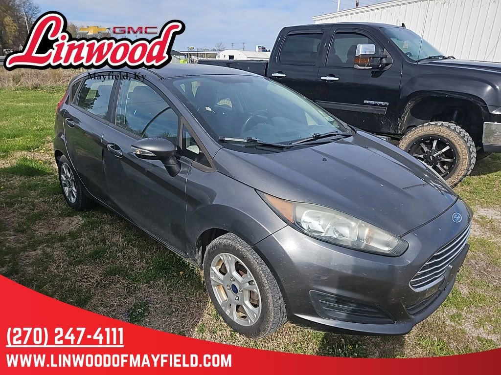 Used 2016 Ford Fiesta SE image 2