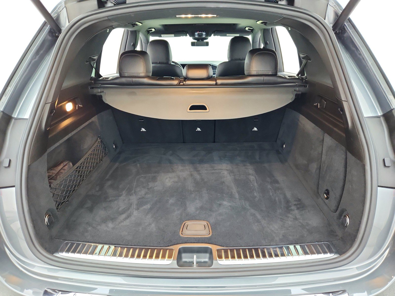 Certified 2022 Mercedes-Benz GLE 350 4MATIC w/ Premium Package image 34