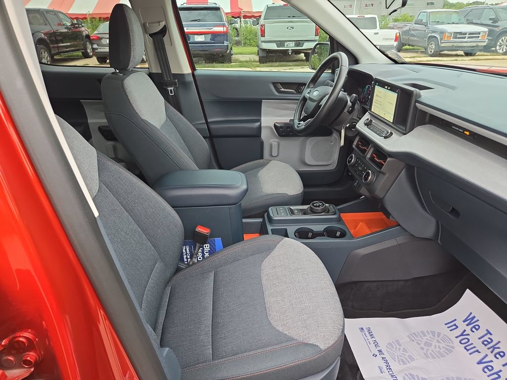 Certified 2024 Ford Maverick XLT w/ XLT Luxury Package FWD image 18