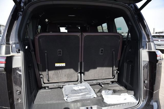 New 2025 Volkswagen ID. Buzz Pro S image 22