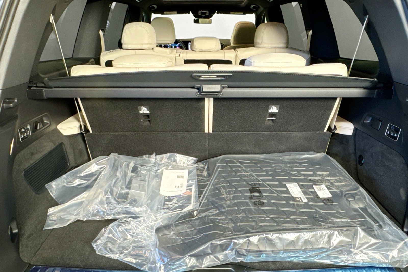 New 2026 Mercedes-Benz GLS 580 4MATIC image 24