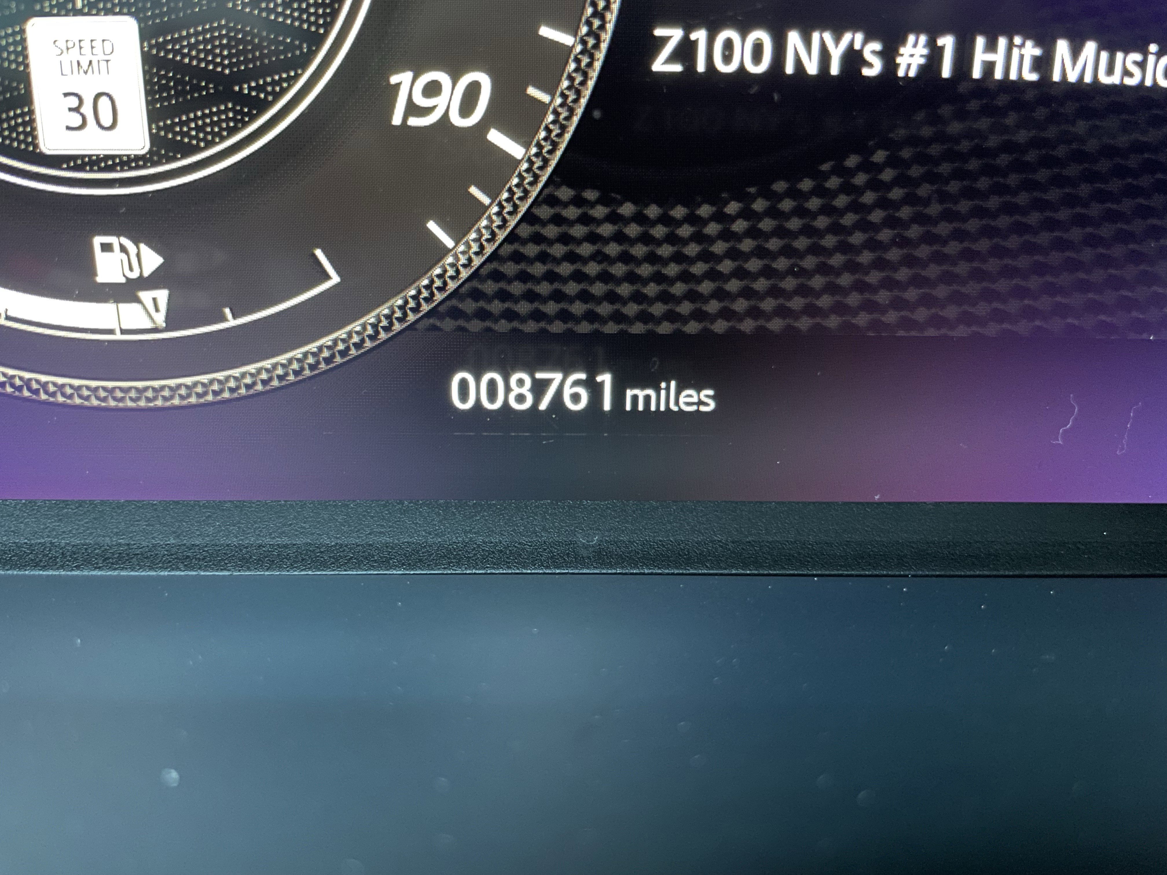 Used 2022 Land Rover Range Rover Sport SVR image 25