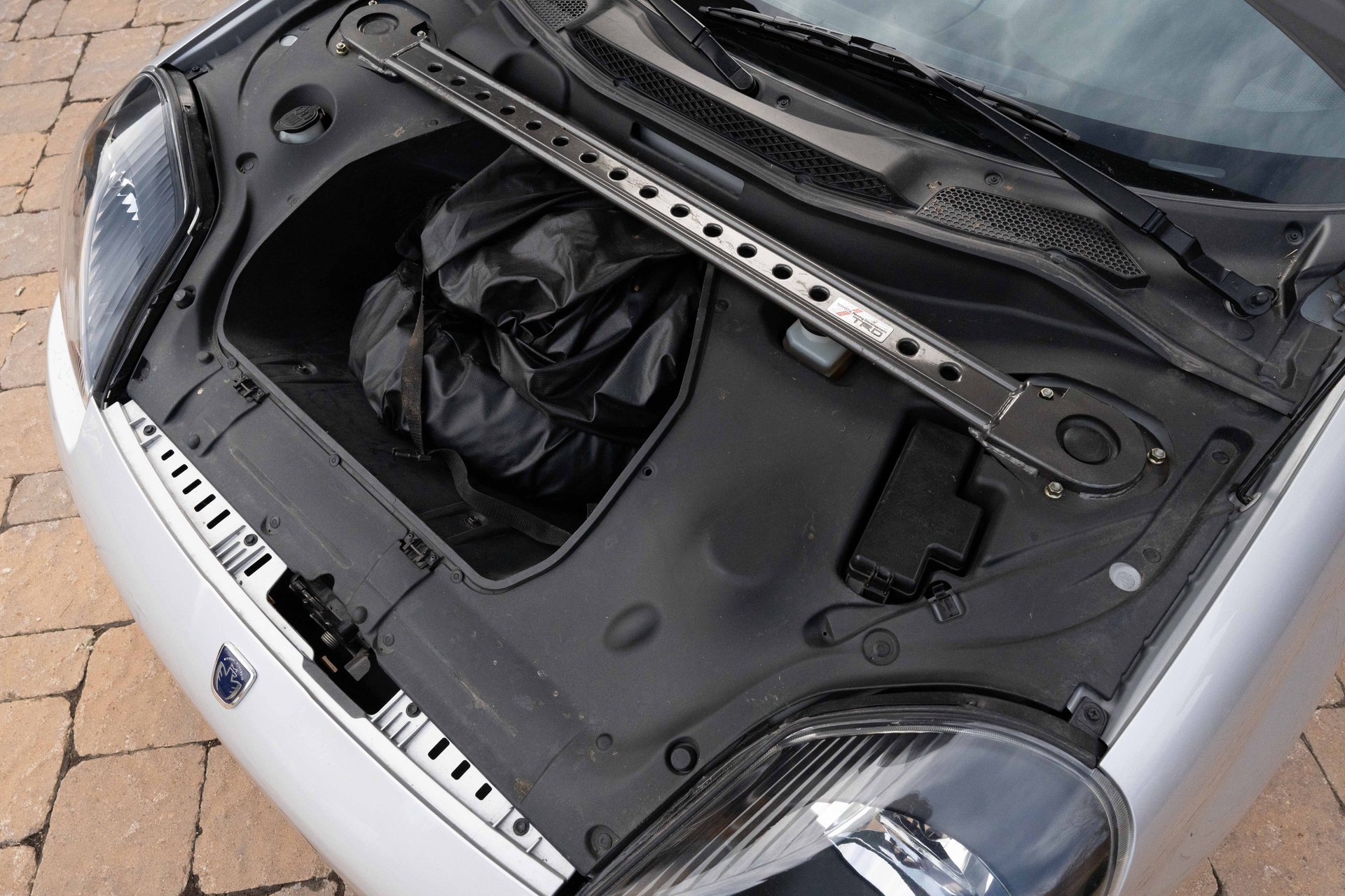 Used 2001 Toyota MR2 image 25