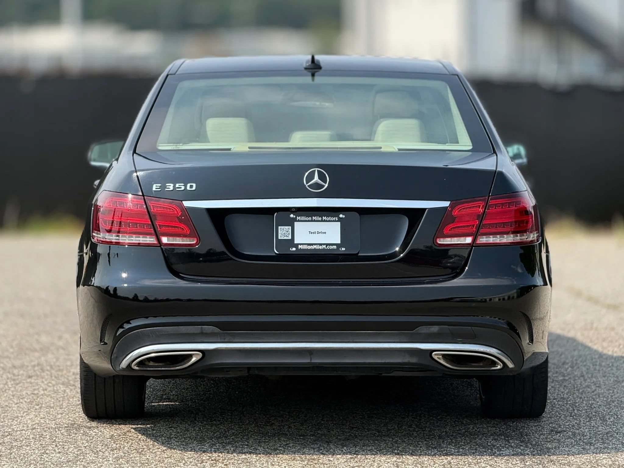 Used 2014 Mercedes-Benz E 350 Sedan image 4