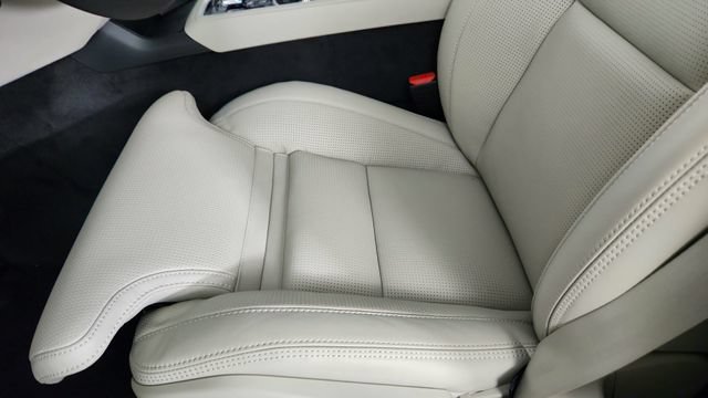 New 2026 Volvo XC90 T8 Ultra w/ Lounge Package AWD/4WD image 13