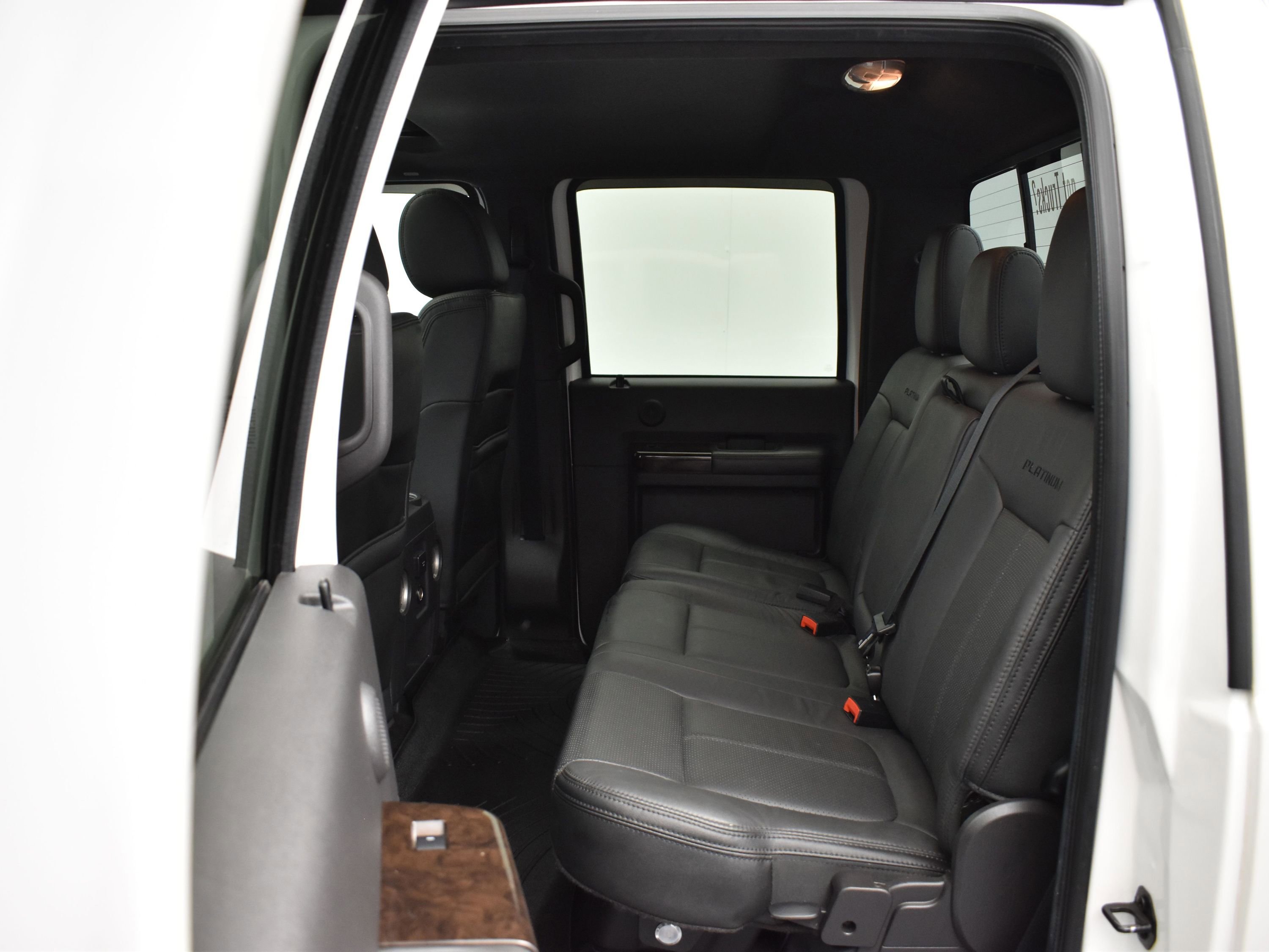 Used 2016 Ford F350 Platinum image 10