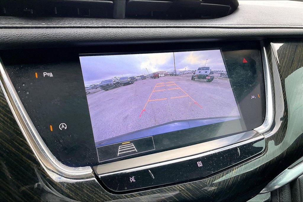 Used 2020 Cadillac XT6 Premium Luxury FWD image 13