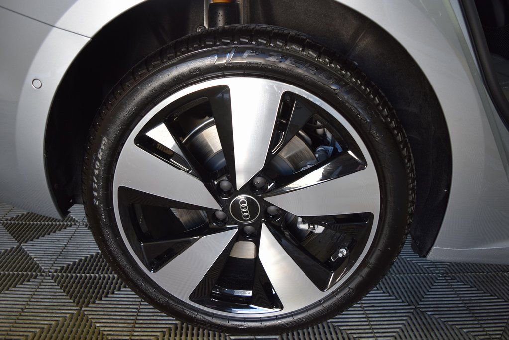 New 2025 Audi A5 2.0T Prestige image 11