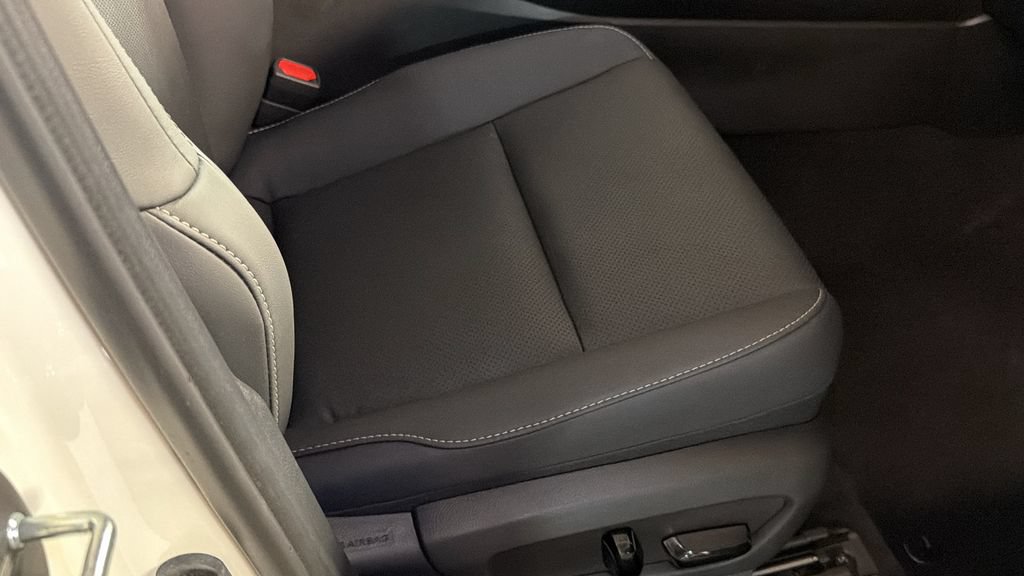 Used 2025 Lexus UX 300h AWD w/ Accessory Package (Z1) image 12