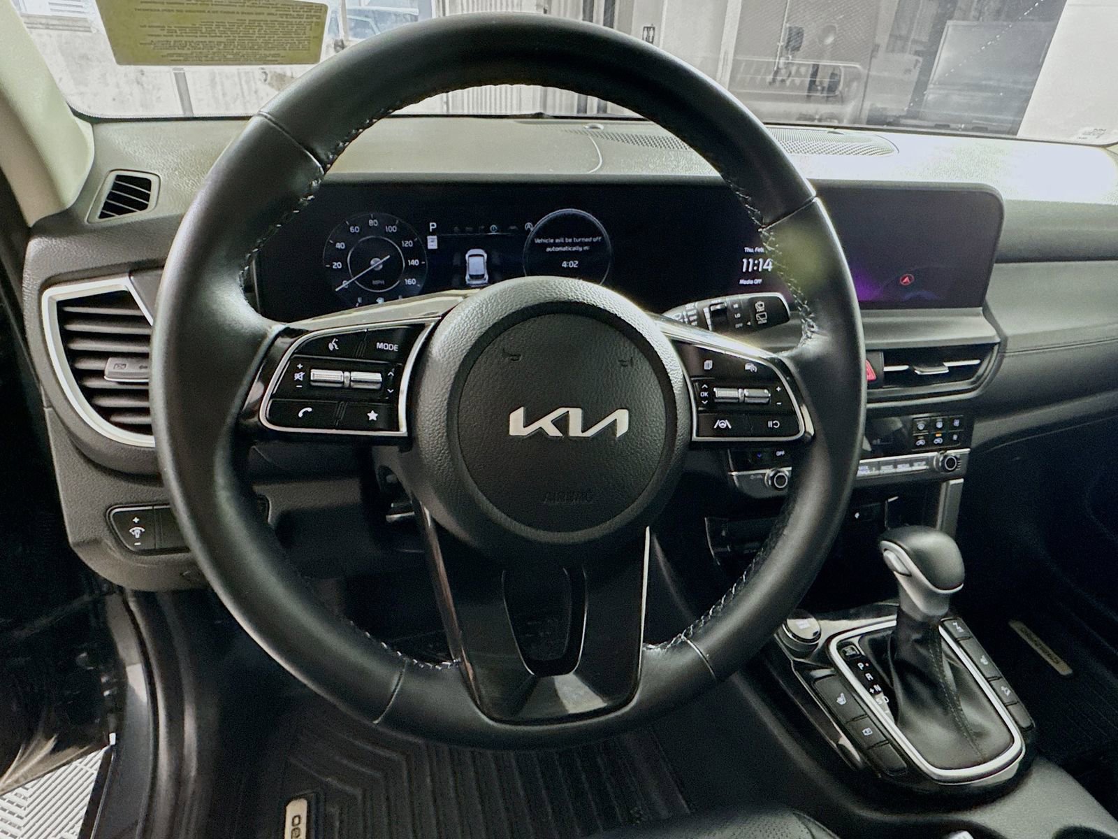 Used 2024 Kia Seltos EX image 8