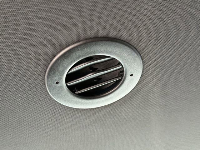 Used 2024 GMC Yukon SLT RWD image 20