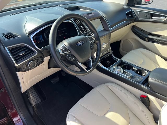 Certified 2020 Ford Edge Titanium w/ Class II Trailer Tow Package AWD/4WD image 27