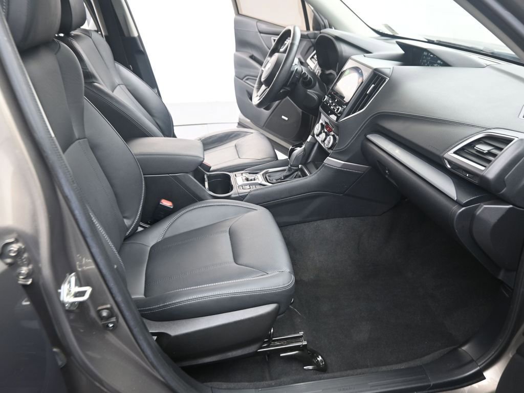 Used 2021 Subaru Forester Limited w/ Popular Package #3 image 22