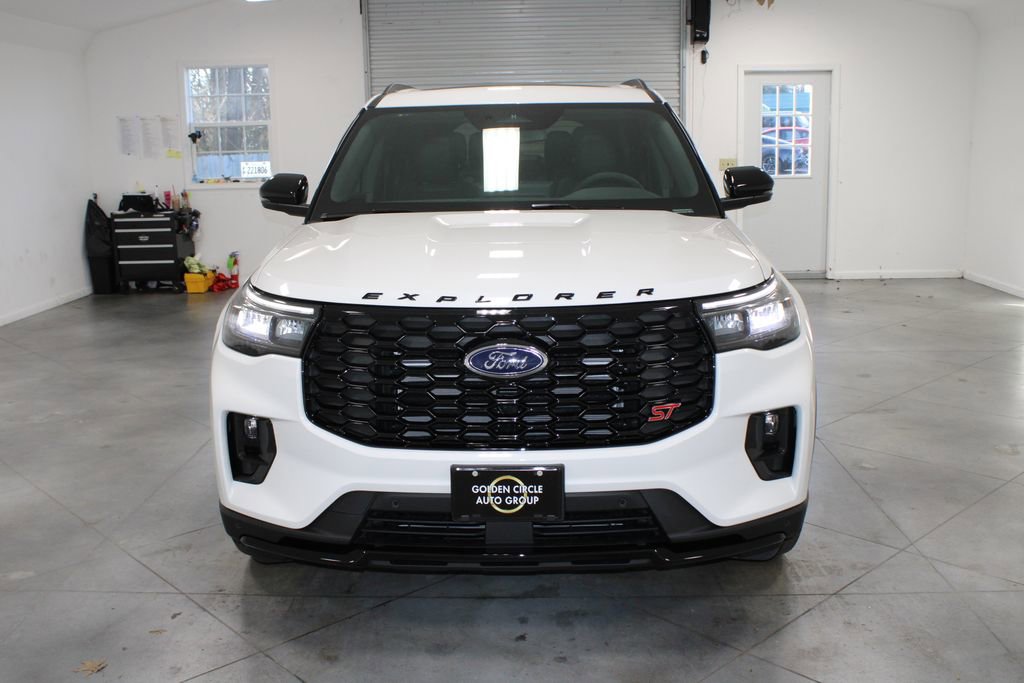 New 2026 Ford Explorer ST image 2
