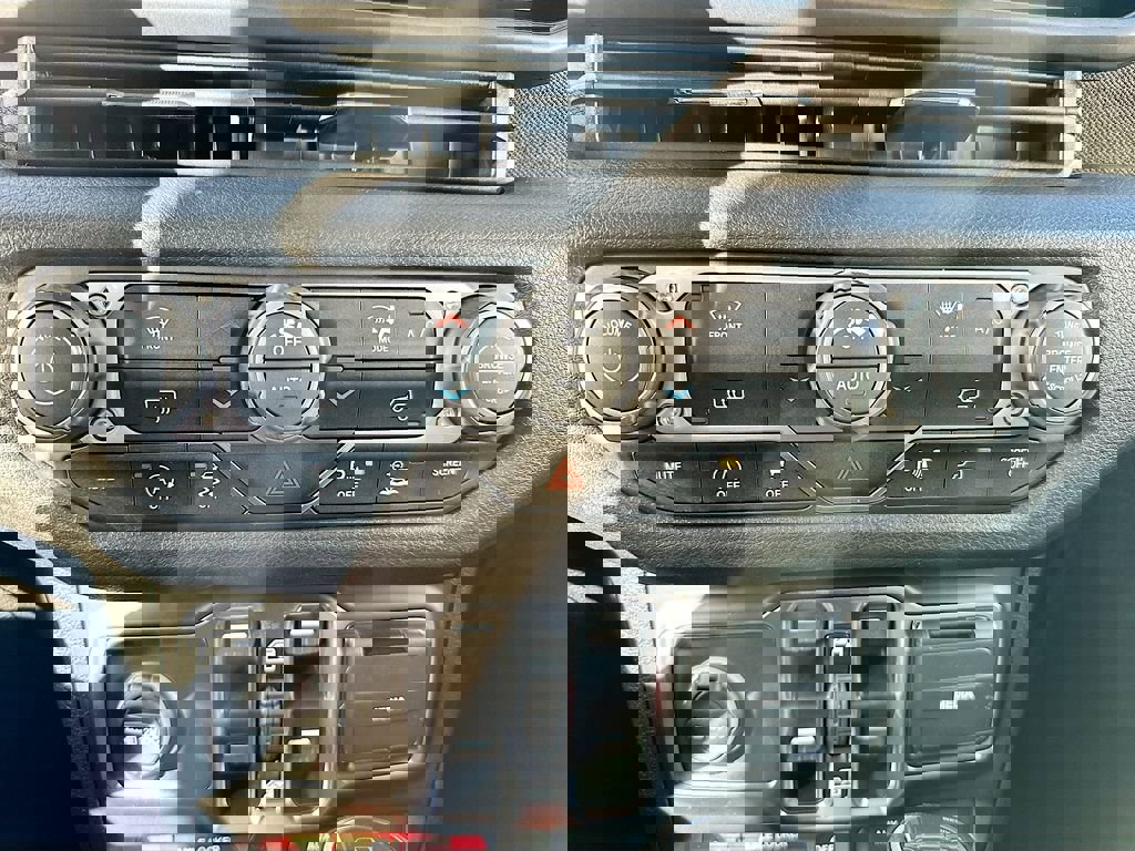 New 2026 Jeep Gladiator Sport image 16