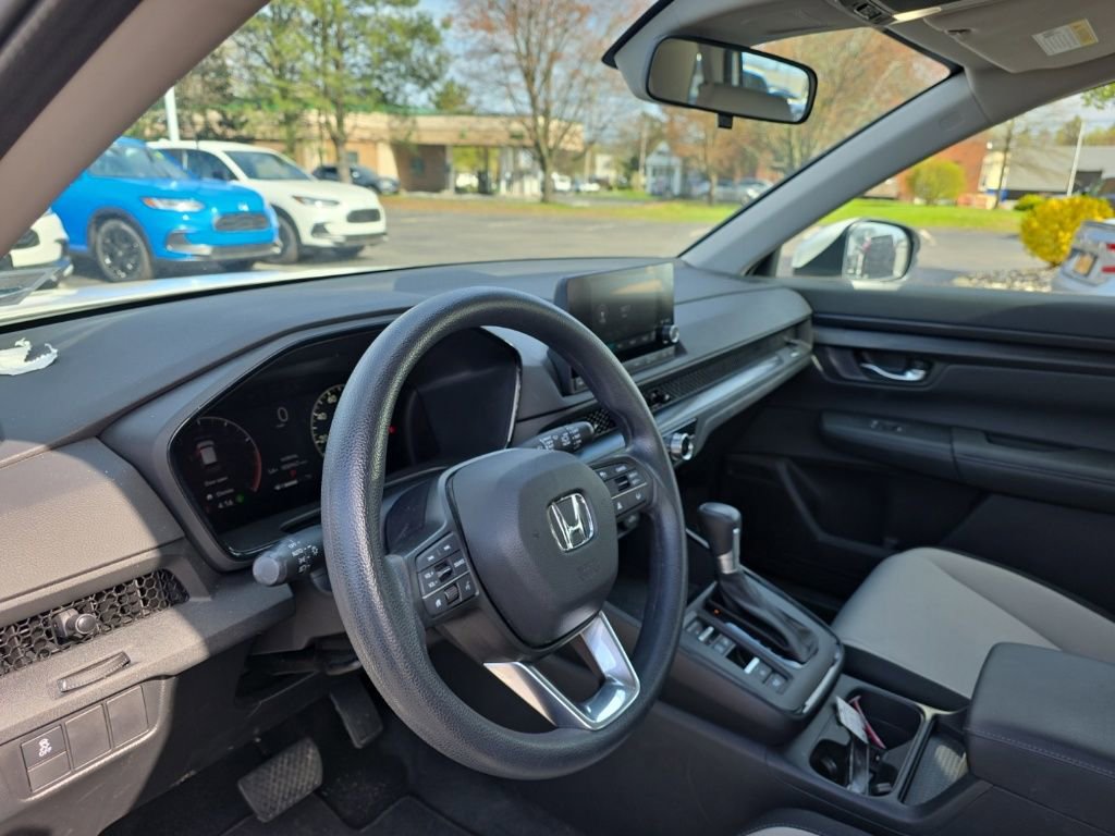 Used 2024 Honda CR-V LX image 22