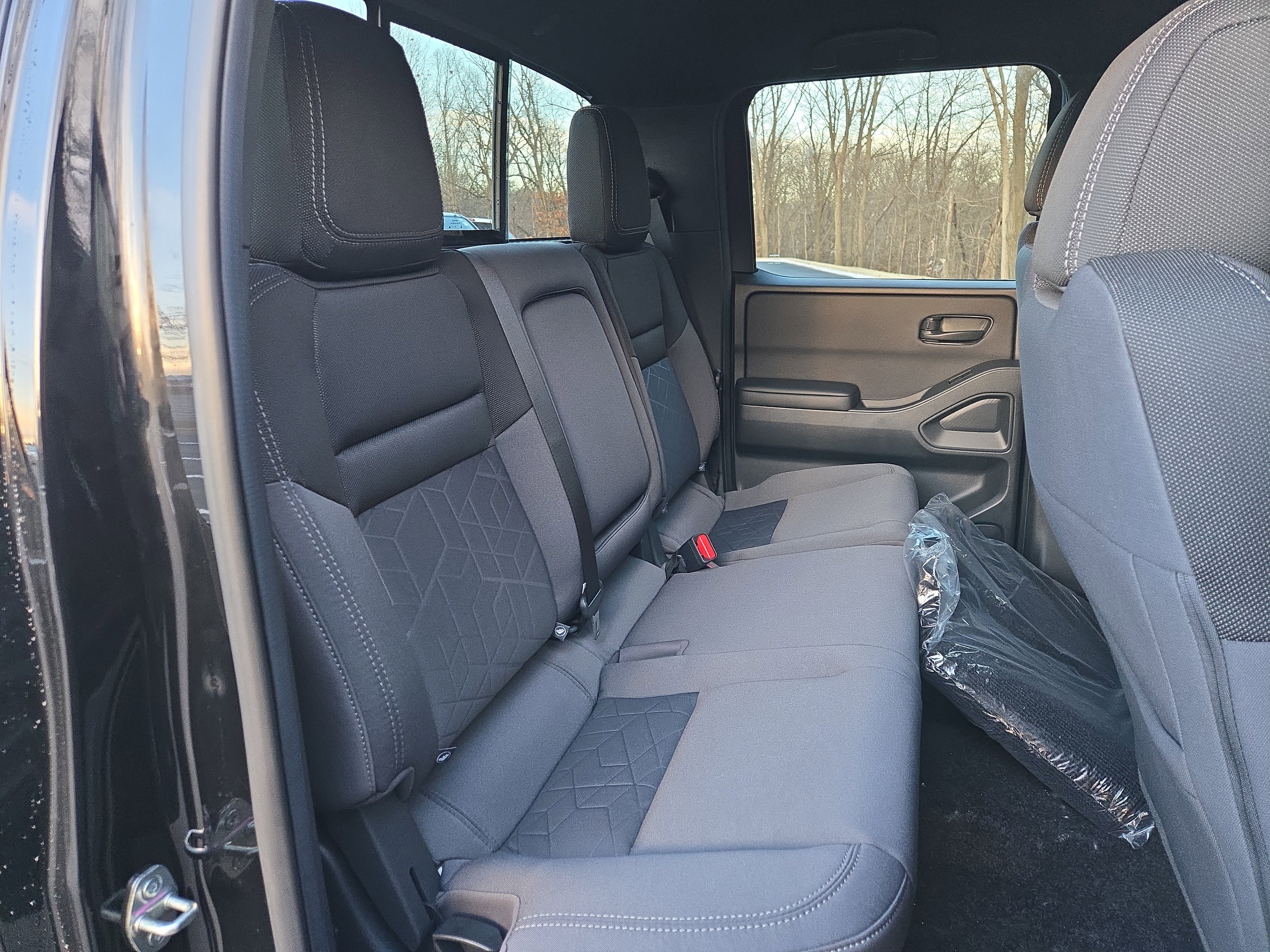 New 2026 Nissan Frontier SV w/ SV Convenience Package image 14