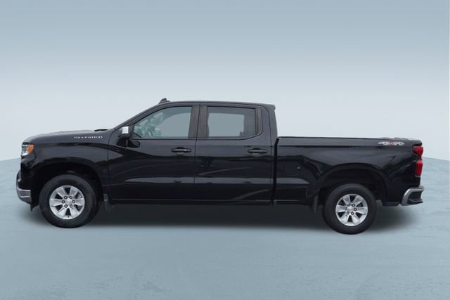 Used 2023 Chevrolet Silverado 1500 LT w/ Protection Package image 4