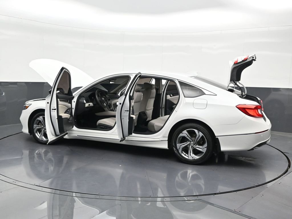 Used 2020 Honda Accord EX image 38
